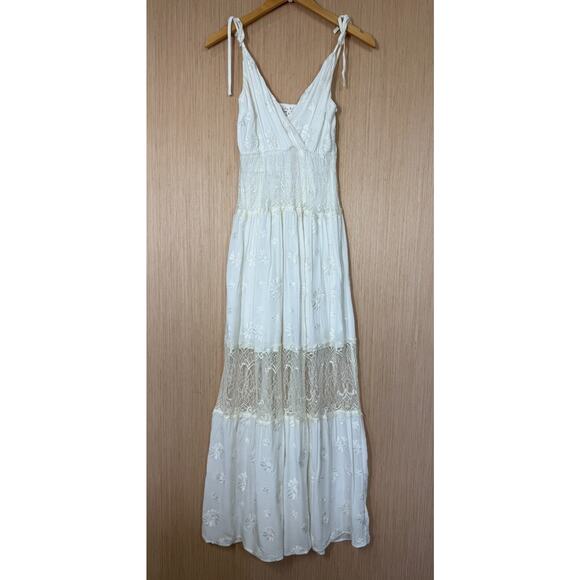 Willow & Clay Dresses & Skirts - Willow & Clay Lace Babydoll Maxi Dress Womens Size Small Ivory Bohemian Romantic
